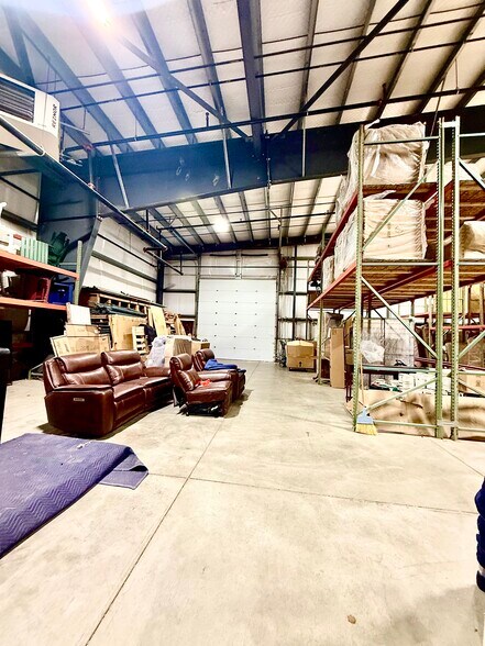 More Photos Of 411 Rt-108, Somersworth Freestanding For Sale