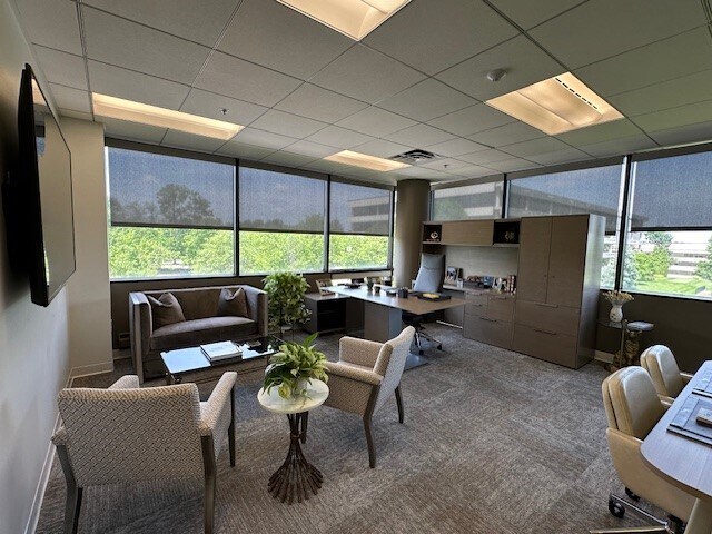 More Photos Of 100 Matsonford Rd, Radnor Office For Lease