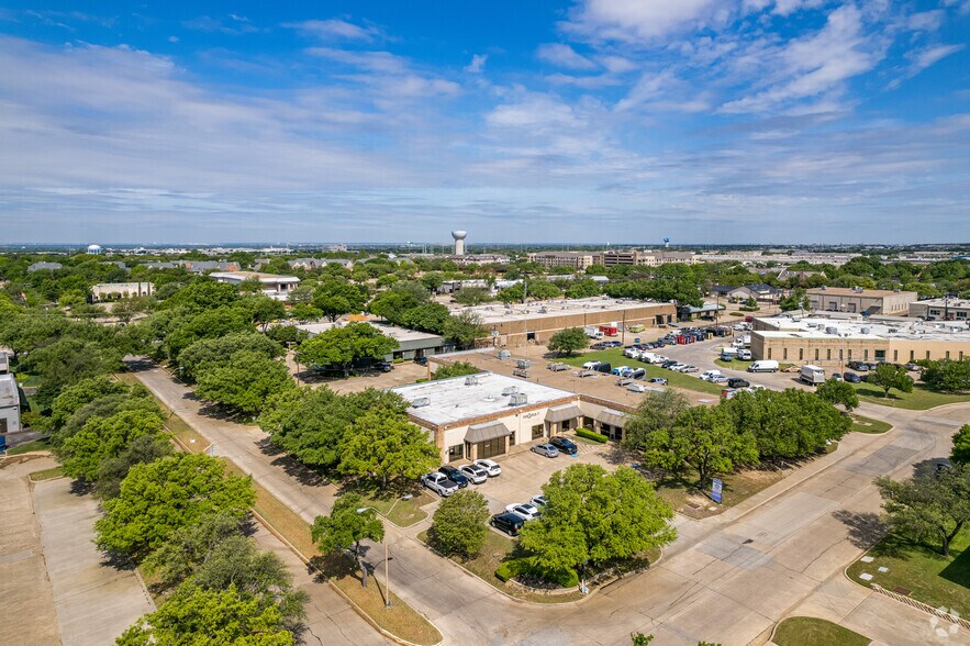 More Photos Of 4215 N Beltwood Pky, Dallas Industrial For Lease