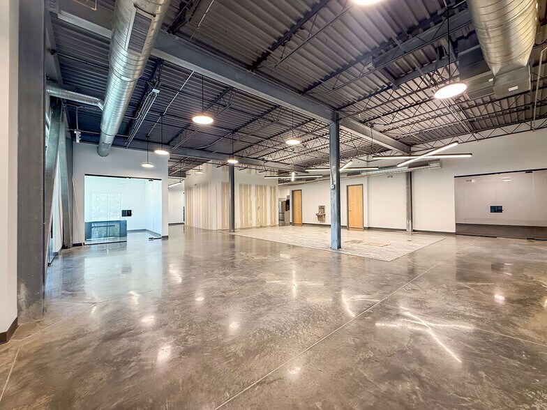 More Photos Of 8989 Weier Rd, Pevely Industrial For Sale