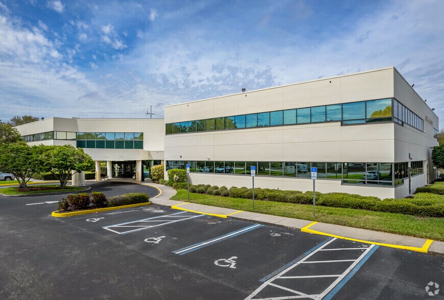 Primary Photo Of 2191 9th Ave N, Saint Petersburg Medical For Lease