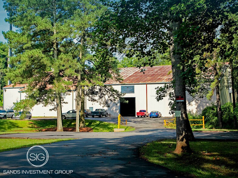 Primary Photo Of 1000 Eastside Dr SE, Marietta Warehouse For Sale