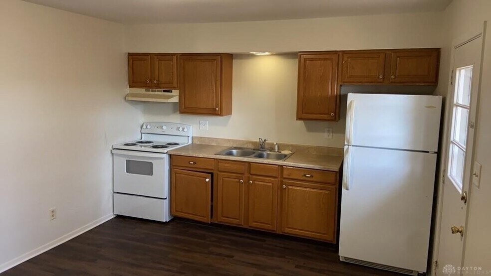 More Photos Of 3214 Illinois Ave, Middletown Apartments For Sale