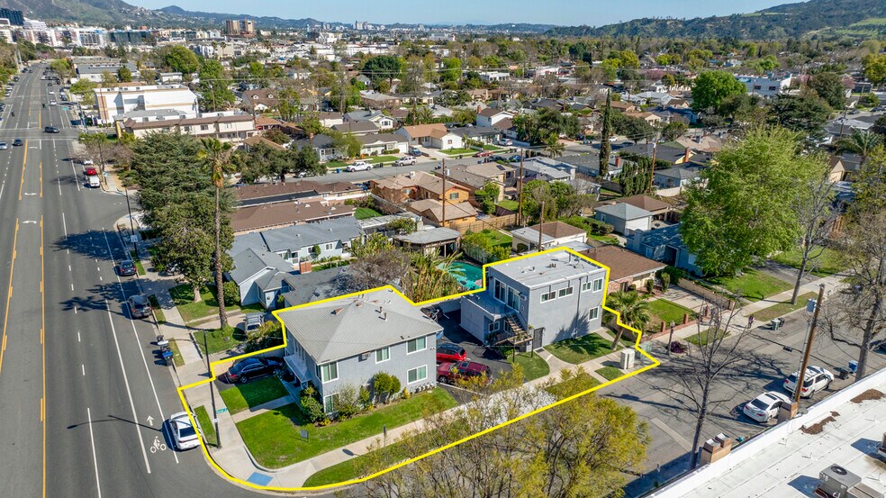 More Photos Of 1138 N Parish Pl, Burbank Apartments For Sale