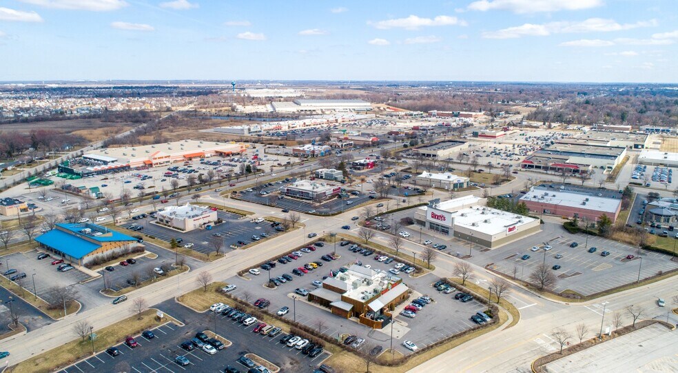 More Photos Of 3151 Tonti Dr, Joliet Restaurant For Sale