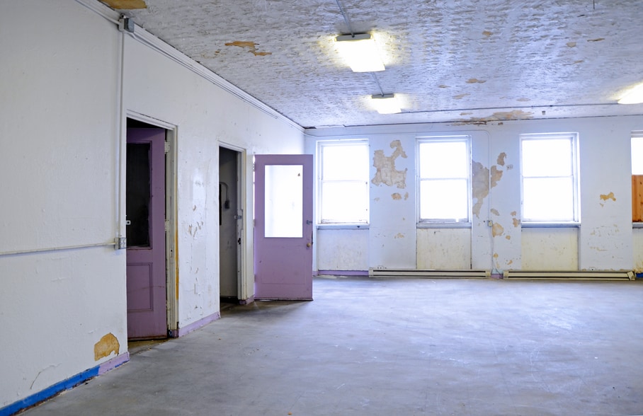 More Photos Of 2200 Prospect Ave E, Cleveland Office For Lease