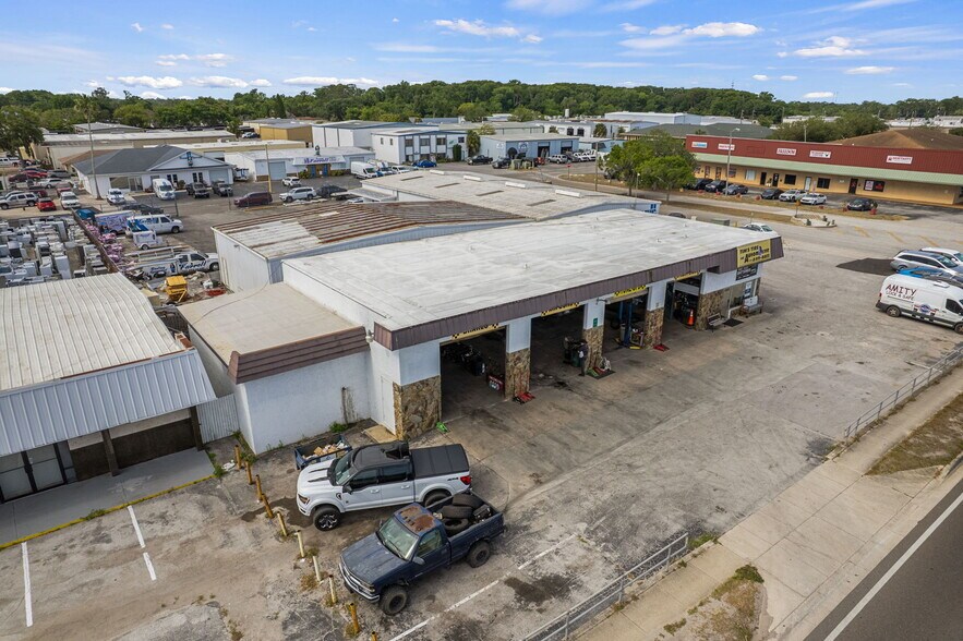 More Photos Of 6826 Ridge Rd, Port Richey Auto Repair For Sale