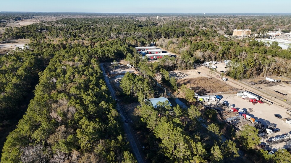 More Photos Of 18922 Caspian Dr, Humble Industrial For Lease