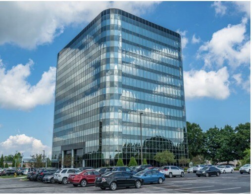 More Photos Of 9300 Shelbyville Rd, Louisville Office For Lease