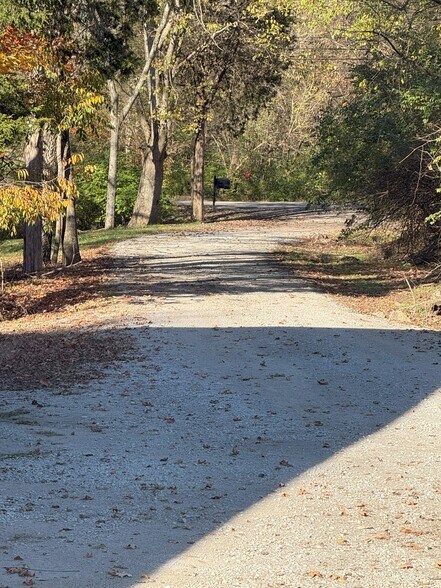 More Photos Of 273 W Hebron Ln, Shepherdsville Land For Sale
