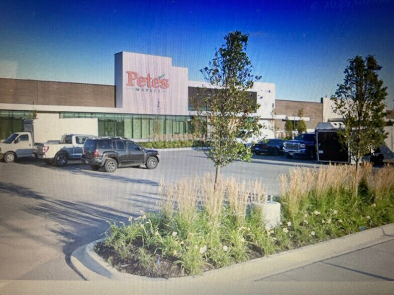 More Photos Of 15006 S LaGrange Rd, Orland Park Storefront For Lease