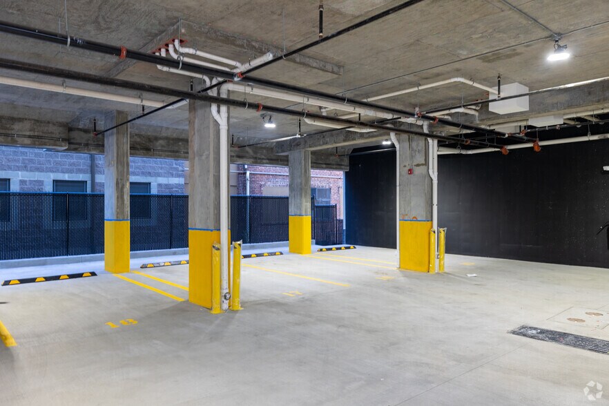 More Photos Of 34-40 Hudson St, Newark Apartments For Lease