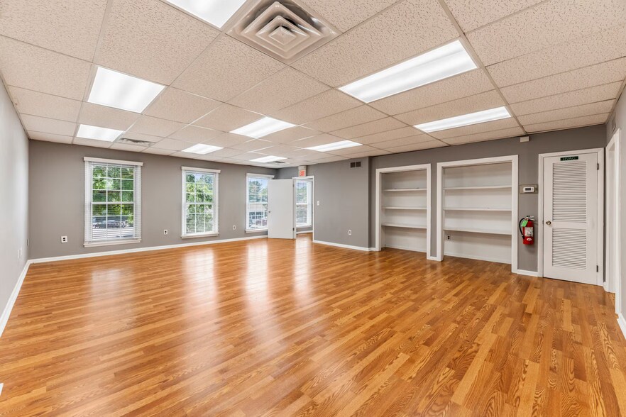 More Photos Of 330 Milltown Rd, East Brunswick Office For Sale