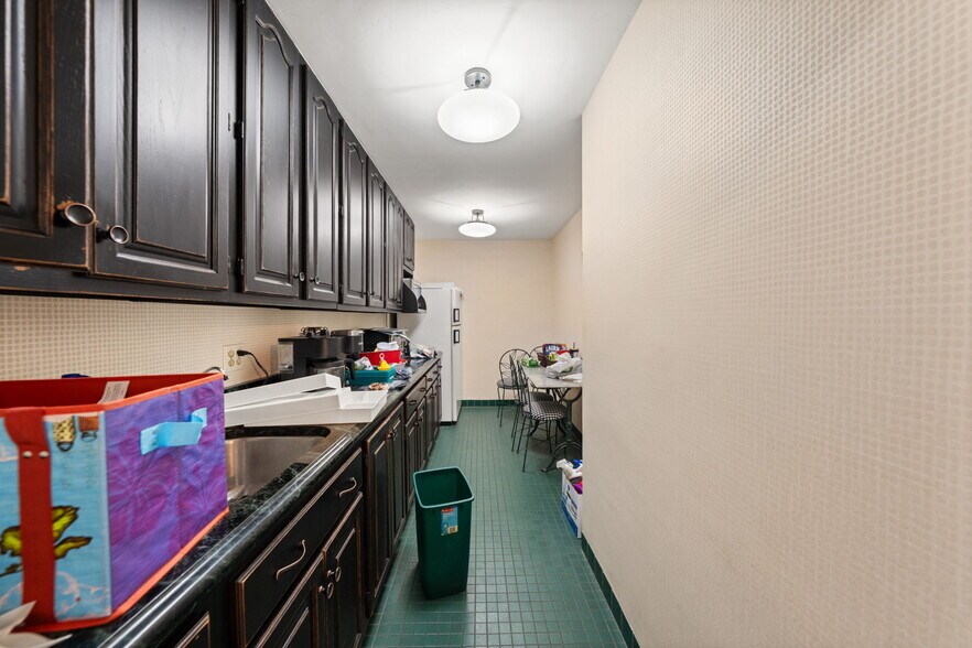 More Photos Of 503 W Palm Dr, Placentia Office Residential For Lease