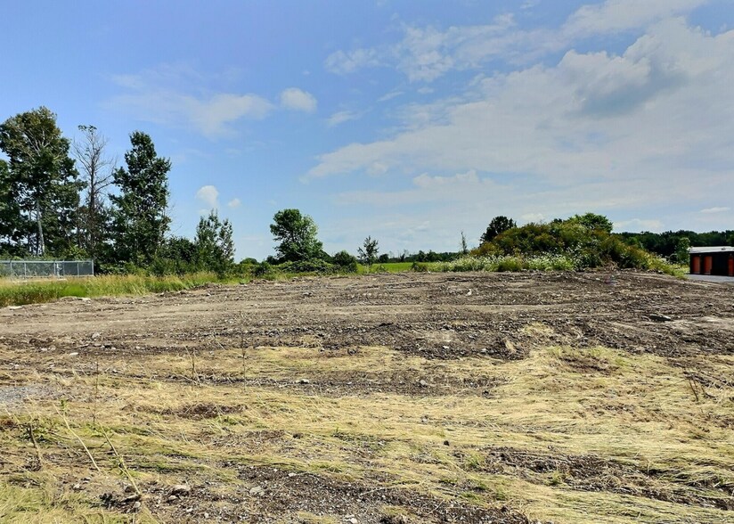 More Photos Of 2015 Ch Ridge, Huntingdon Warehouse For Sale