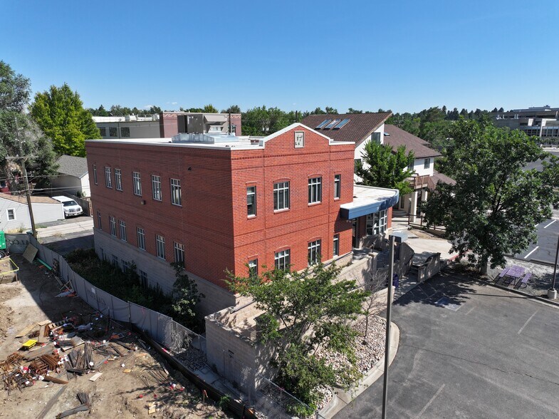 More Photos Of 5878 S Rapp St, Littleton Office For Lease