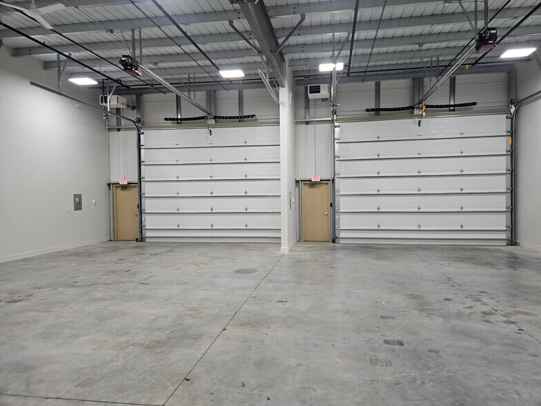 More Photos Of 6605 County Road 19, Loretto Self Storage For Lease