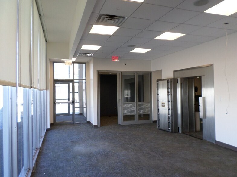 More Photos Of 224 Dunmore St, Throop Bank For Sale