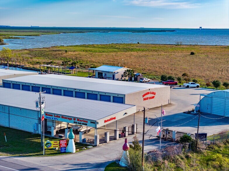 Primary Photo Of 3902 Highway 146 N, Texas City Marina For Sale