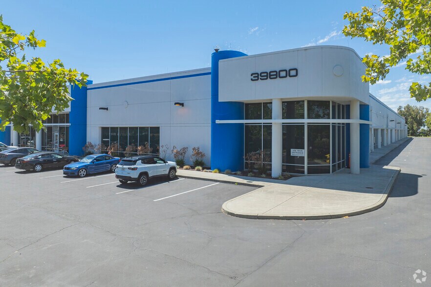 More Photos Of 39611 Eureka Dr, Fremont Unknown For Lease