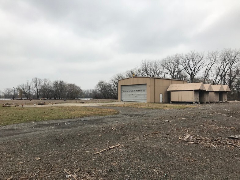 More Photos Of 2851 Adams Ave, Camden Land For Lease