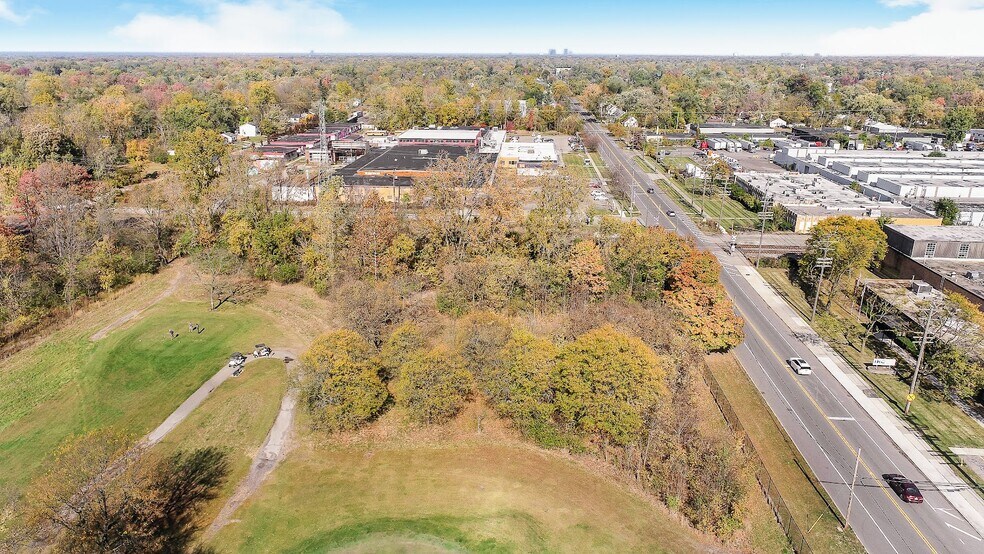 More Photos Of 12280 Burt Rd, Detroit Warehouse For Sale