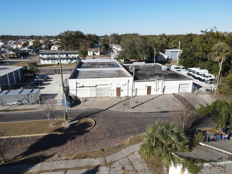 More Photos Of 1028 W Washington St, Orlando Light Distribution For Lease