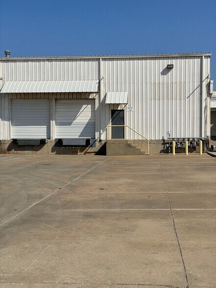 Primary Photo Of 301 N Rhode Island Ave, Oklahoma City Distribution For Lease