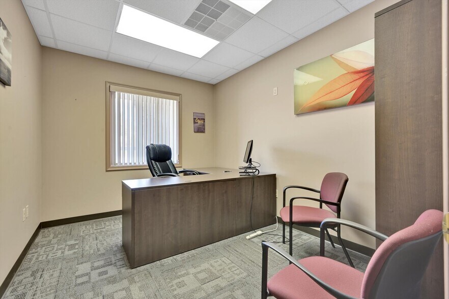 More Photos Of 200 Pine Brook Pl, Orwigsburg Medical For Lease