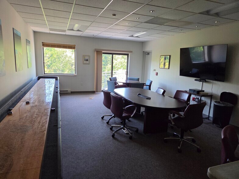 More Photos Of 4378 Craighead Rd, Allison Park Office For Lease
