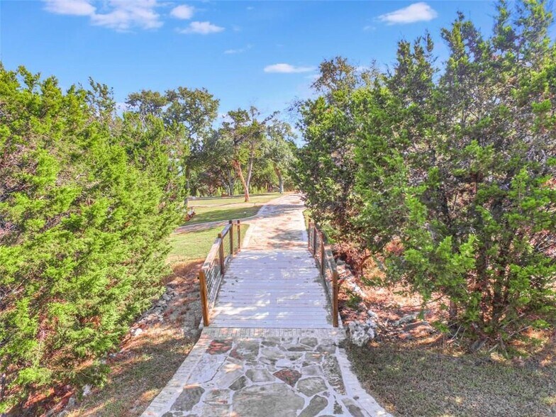 More Photos Of 251 Circle Dr, Wimberley Hospitality For Sale