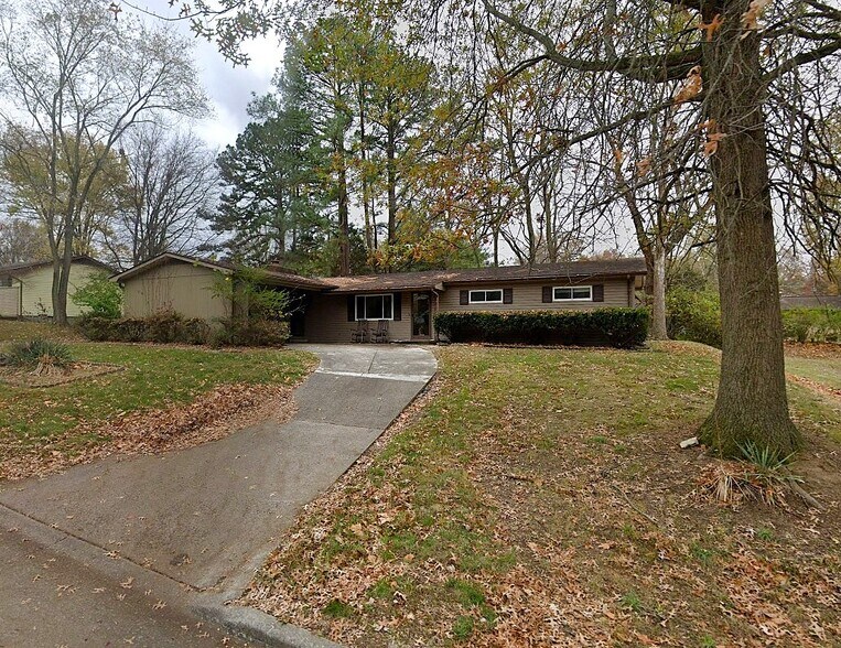 More Photos Of ,  Unknown For Sale