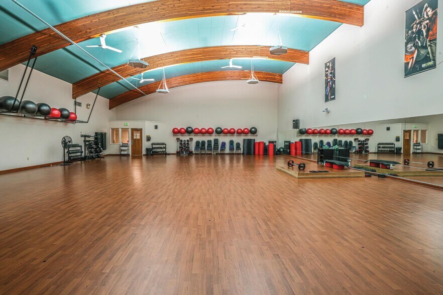 More Photos Of 1221 E 5800 S, South Ogden Health Club For Sale