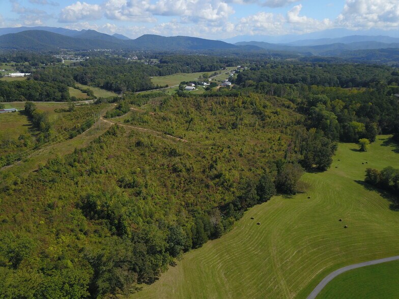 More Photos Of 158 Cross Over Rd, Sevierville Land For Sale