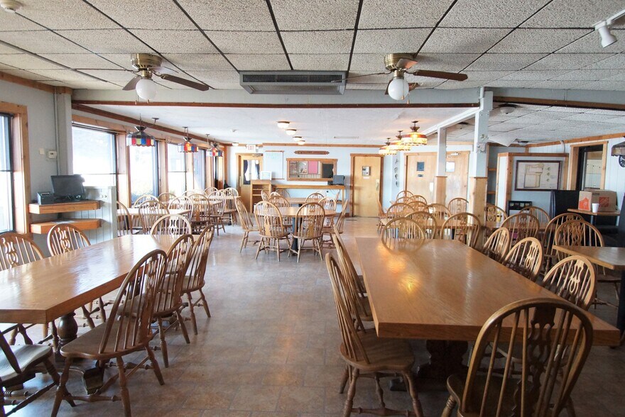 More Photos Of 7094 Eastlake Rd, Lisbon Restaurant For Sale