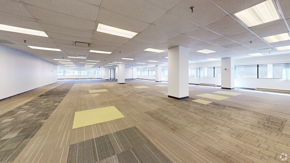 Primary Photo Of 505 De Maisonneuve Boul O, Montréal Office For Lease