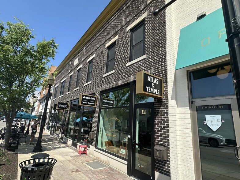 More Photos Of 14-20 W Main St, Carmel Storefront Retail Office For Lease