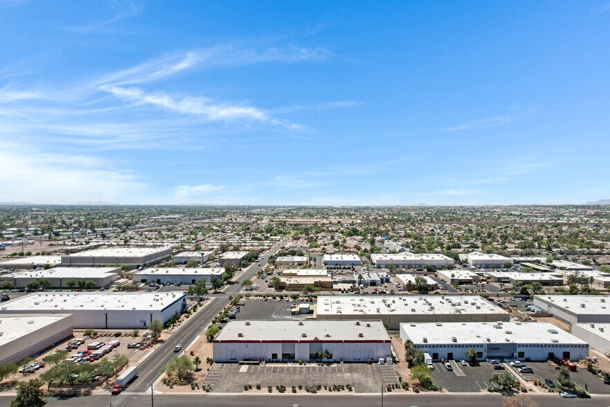 More Photos Of 731 W Fairmont Dr, Tempe Warehouse For Lease