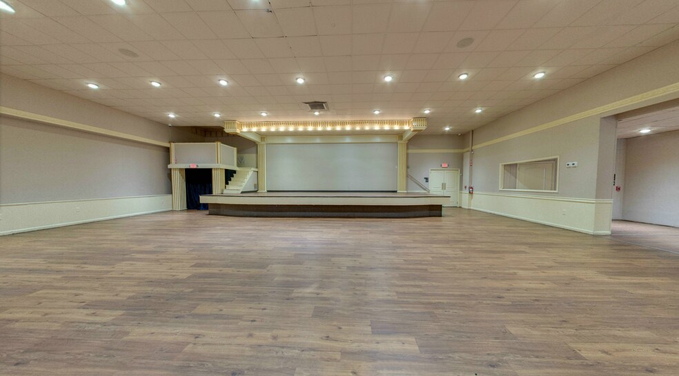 More Photos Of 316 Chestnut St, Johnstown Specialty For Sale