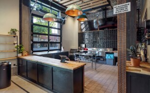 More Photos Of 215 W Main St, Visalia Restaurant For Lease