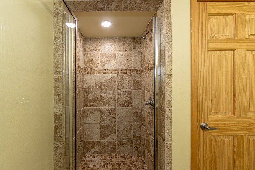 More Photos Of 7416 El Dorado Ct, Laredo Service For Sale