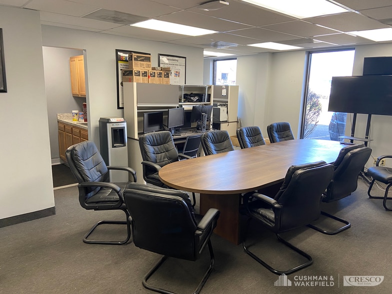 More Photos Of 9011 Freeway Dr, Macedonia Warehouse For Sale