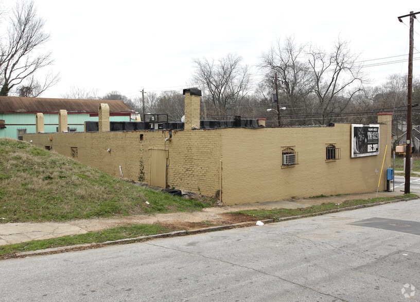 More Photos Of 940-944 SW Mcdaniel St, Atlanta Restaurant For Lease