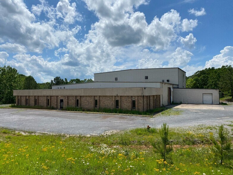 More Photos Of 6936 Industrial Rd, Nunnelly Manufacturing For Lease