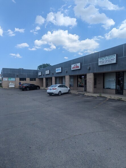 More Photos Of 7736-7748 Madison St, Forest Park General Retail For Sale