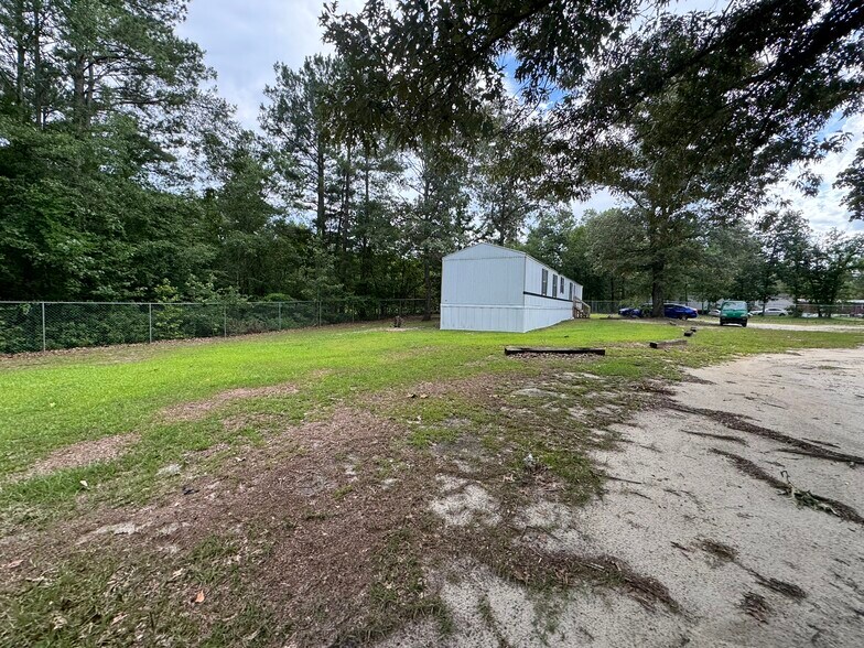 More Photos Of 399 Ireland Dr, Lumber Bridge Multifamily For Sale