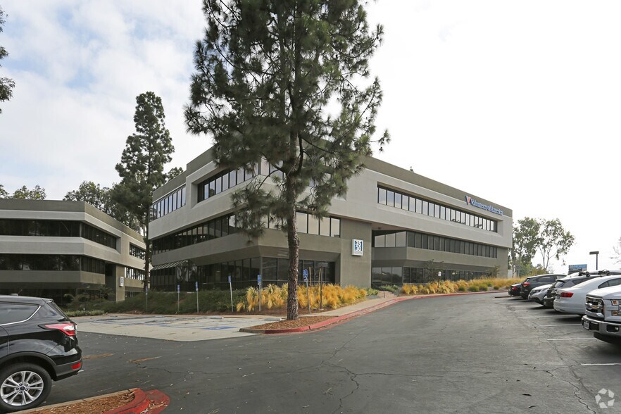 More Photos Of 3530 Camino Del Rio N, San Diego Unknown For Lease