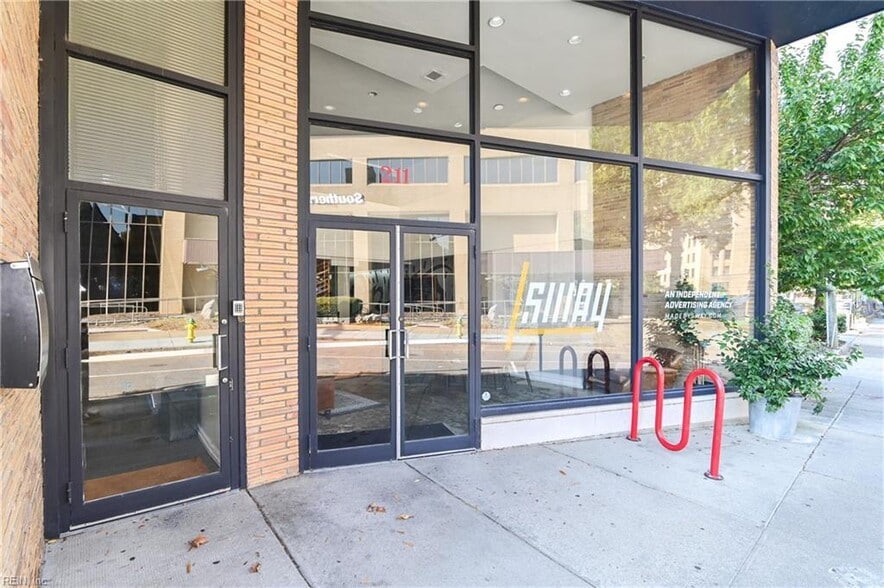 More Photos Of 211 W Freemason St, Norfolk Office Residential For Lease