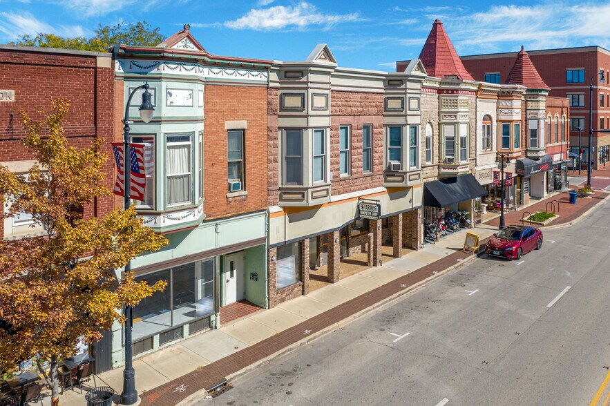 More Photos Of 137 E Lincoln Hwy, Dekalb General Retail For Sale