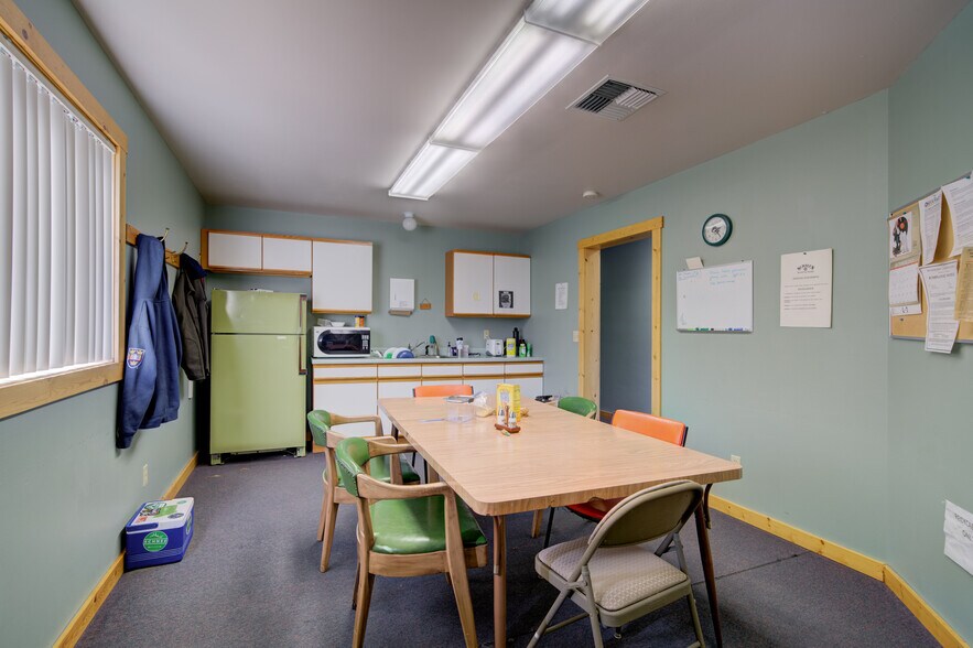 More Photos Of 6597 Falcon Ln, Bozeman Industrial For Sale